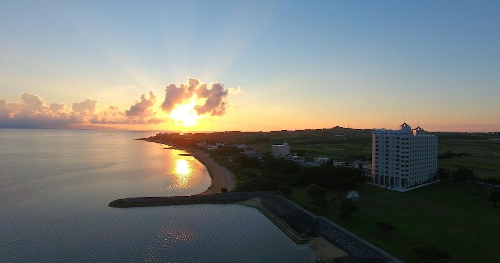 Hotel Royal Marine Palace Ishigakijima Ishigaki  Bagian luar foto