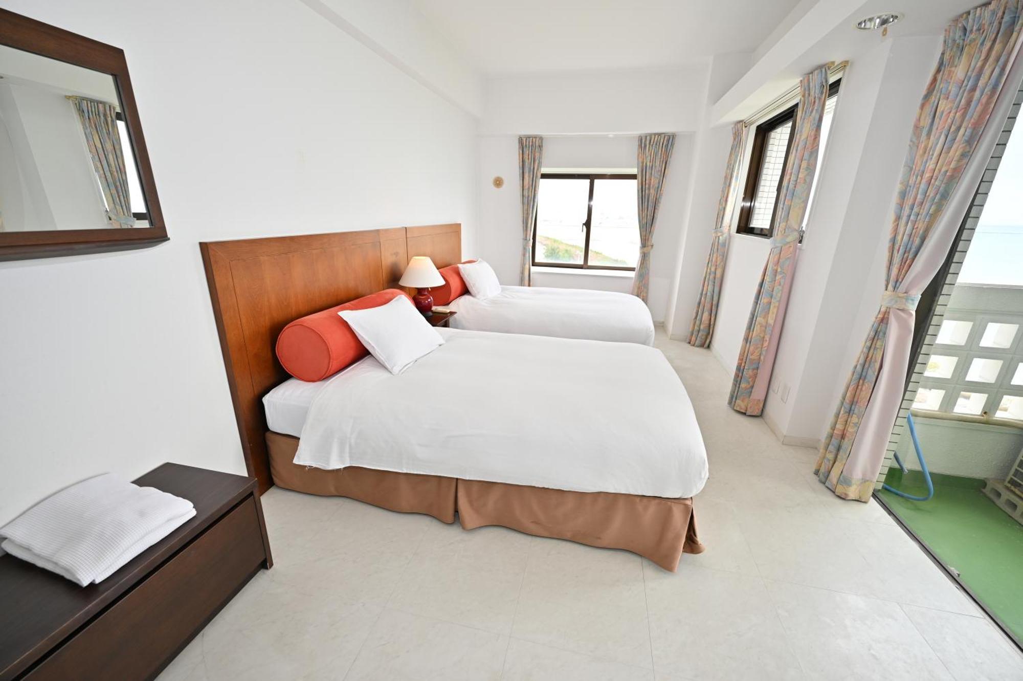 Hotel Royal Marine Palace Ishigakijima Ishigaki  Bagian luar foto