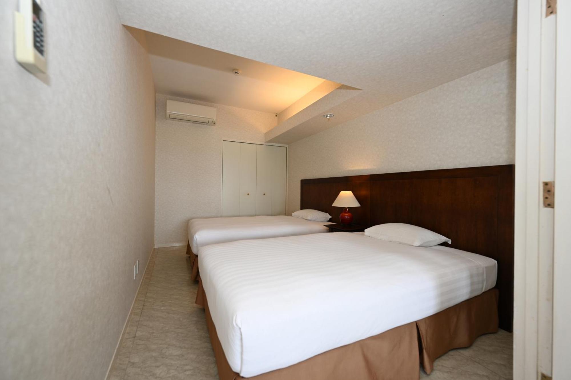 Hotel Royal Marine Palace Ishigakijima Ishigaki  Bagian luar foto